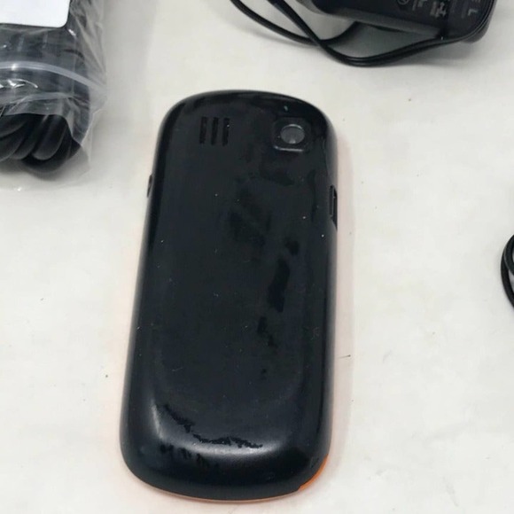 Alcatel One-Touch Tribe Phone - Picture 3 of 5